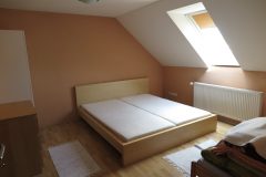 Rodinny-dom-v-obci-Svaty-Kriz10